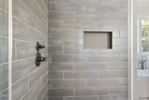 6141c4eb34874c3229cad2baf367ecefl-m1935355318rd-w1280_h960