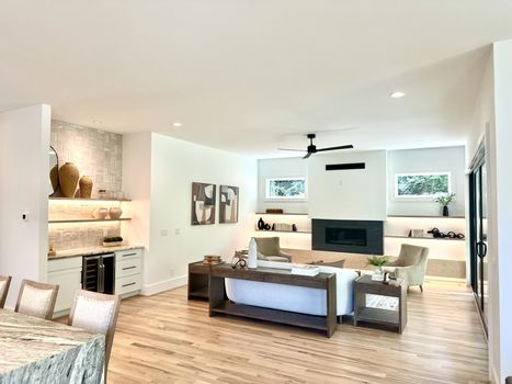 396E6E5C-770A-443C-9415-D80FB097A6AA_1_105_c