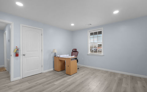 PhotoFeb042026,11525PM(2)