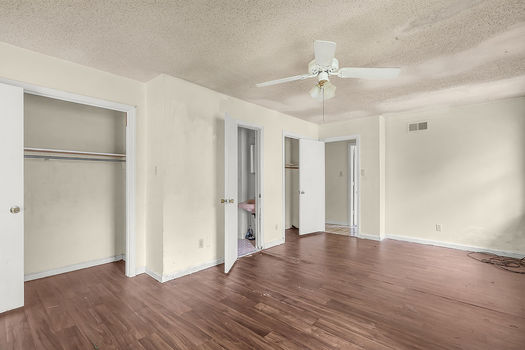 PhotoMar252026,93710AM