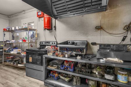 PhotoApr032026,114052AM