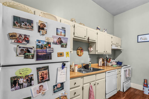 PhotoApr162026,94539AM