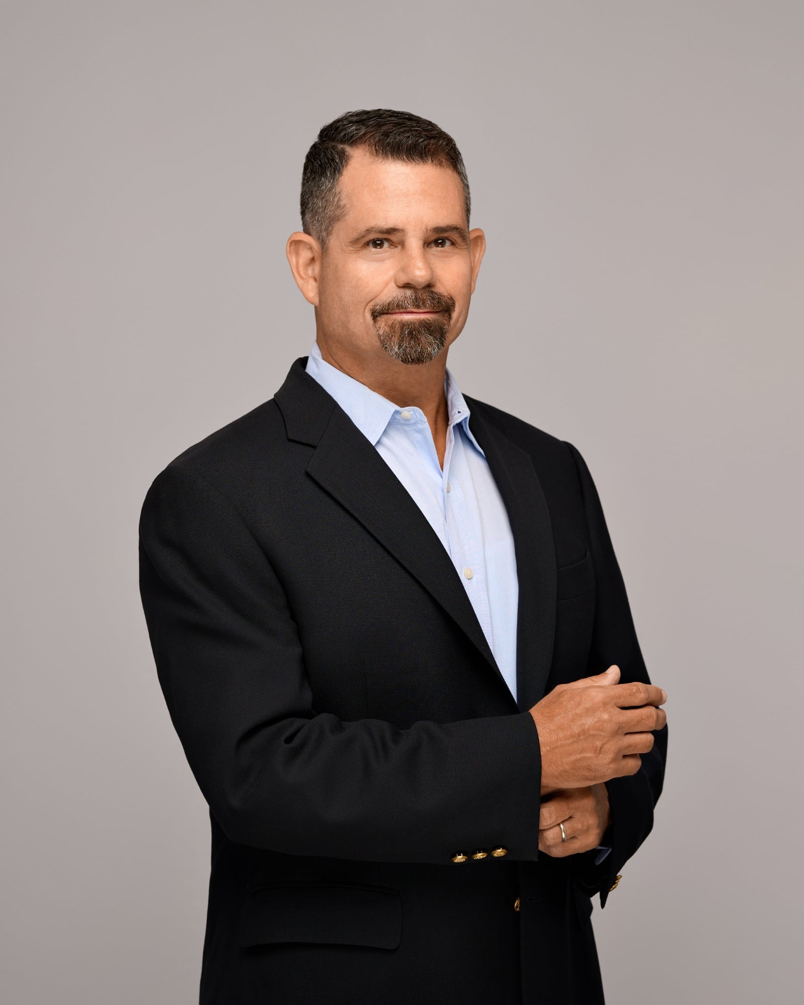 Chris Serra_grey