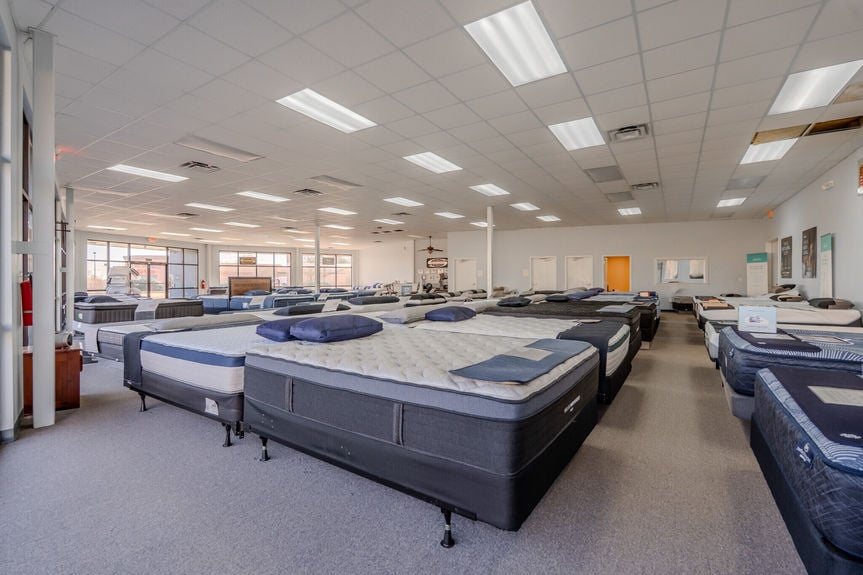 1088 S Pendleton St-14