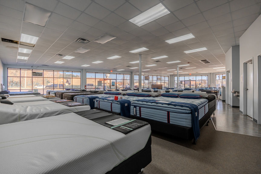 1088 S Pendleton St-7