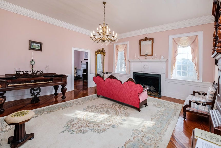 163 Old Buncombe Road-29