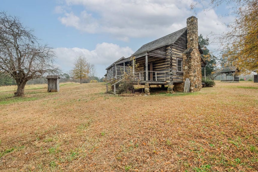 163 Old Buncombe Road-4