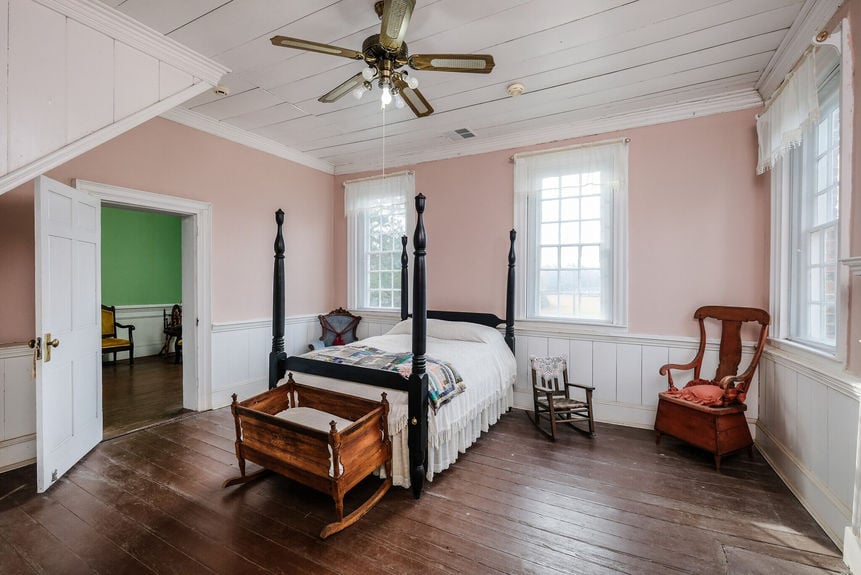 163 Old Buncombe Road-61