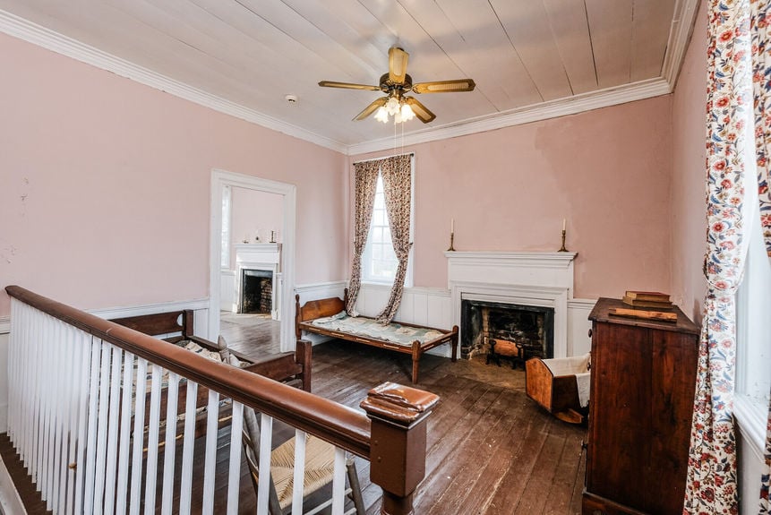 163 Old Buncombe Road-67