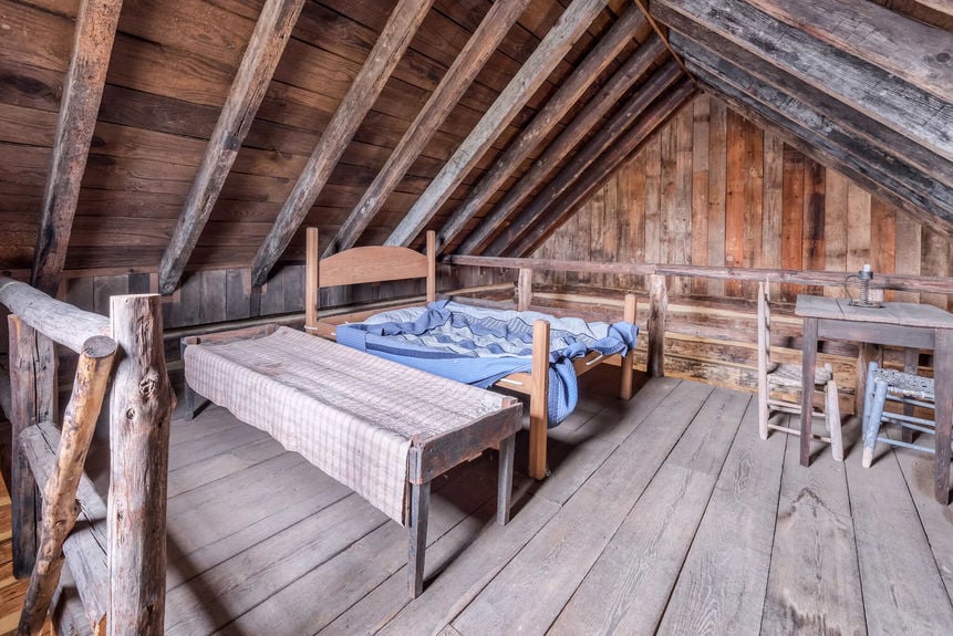 163 Old Buncombe Road-7