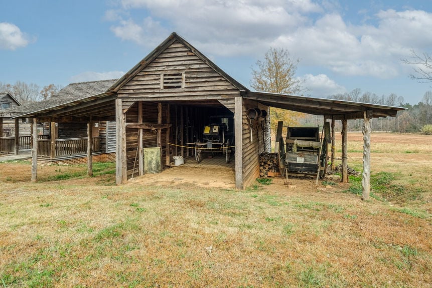 163 Old Buncombe Road-78