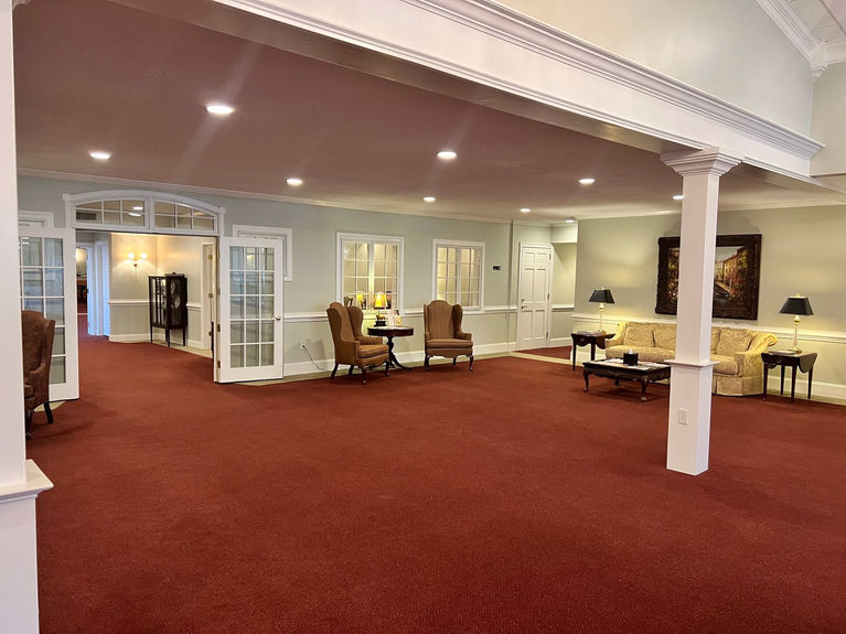 313 N MAIN STREET--10