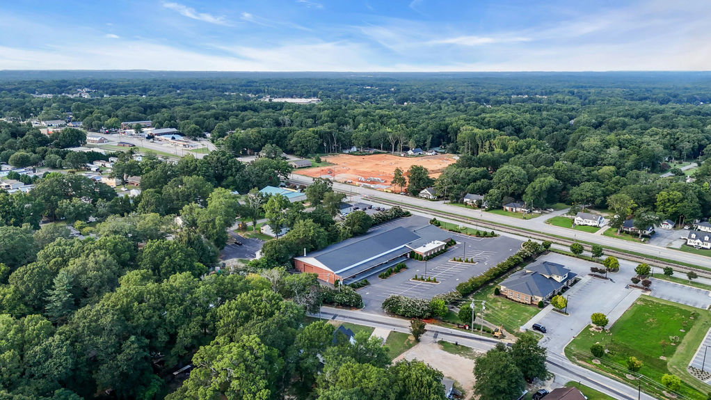 313 N MAIN STREET--23