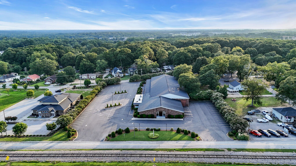 313 N MAIN STREET--31