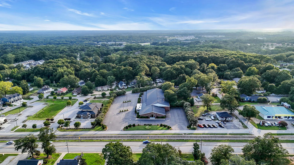 313 N MAIN STREET--32