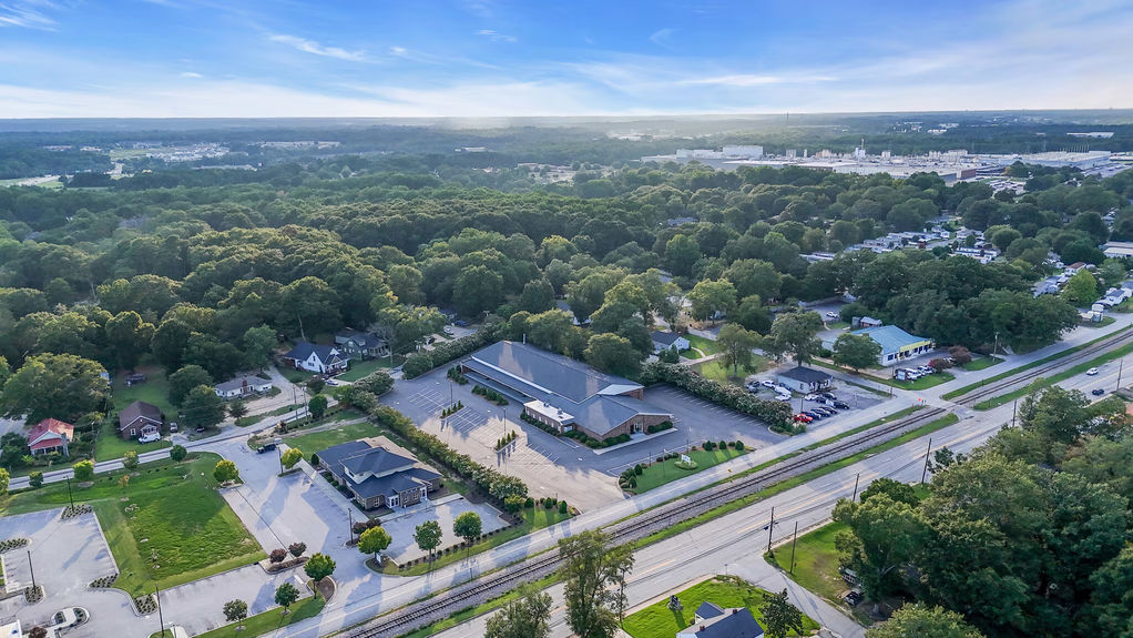 313 N MAIN STREET--33