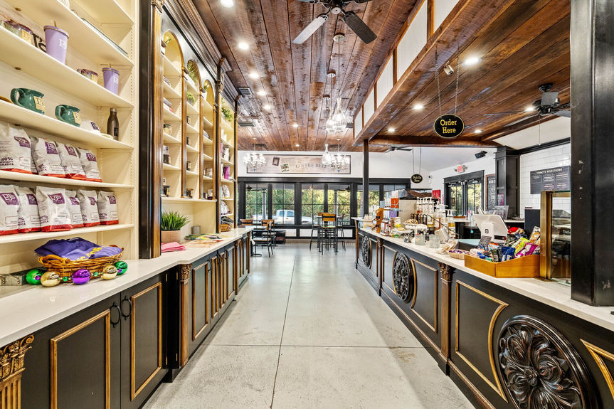 8026 E Main Steet--37