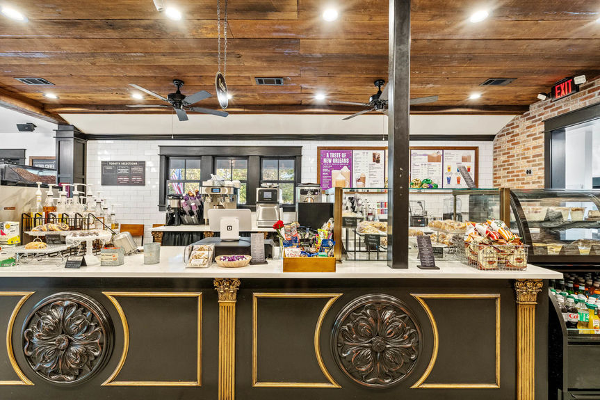 8026 E Main Steet--40