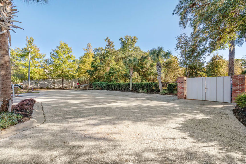 8026 E Main Steet--56