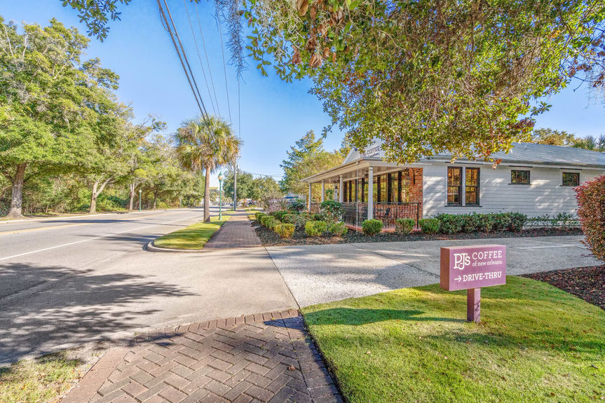 8026 E Main Steet--59