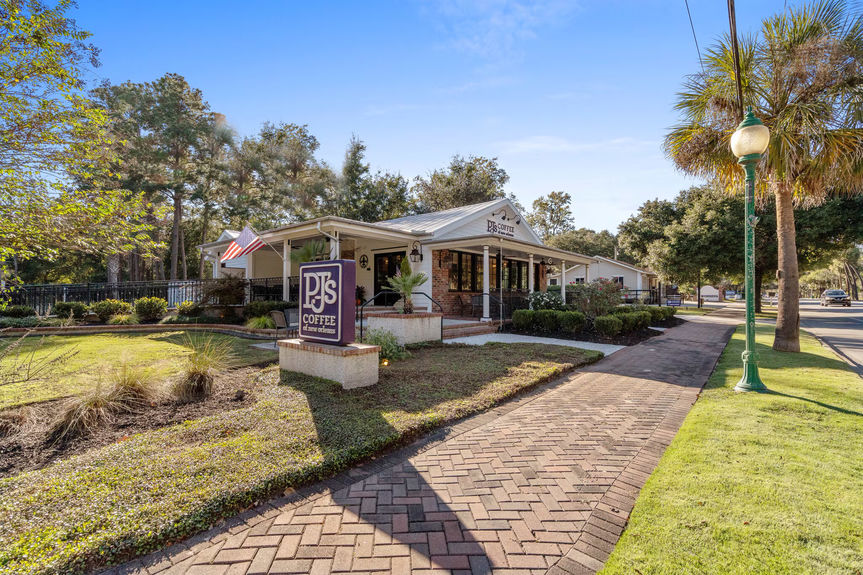 8026 E Main Steet--64