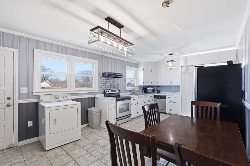 3 Rangeview Circle-13