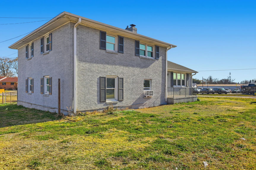 3 Rangeview Circle-2