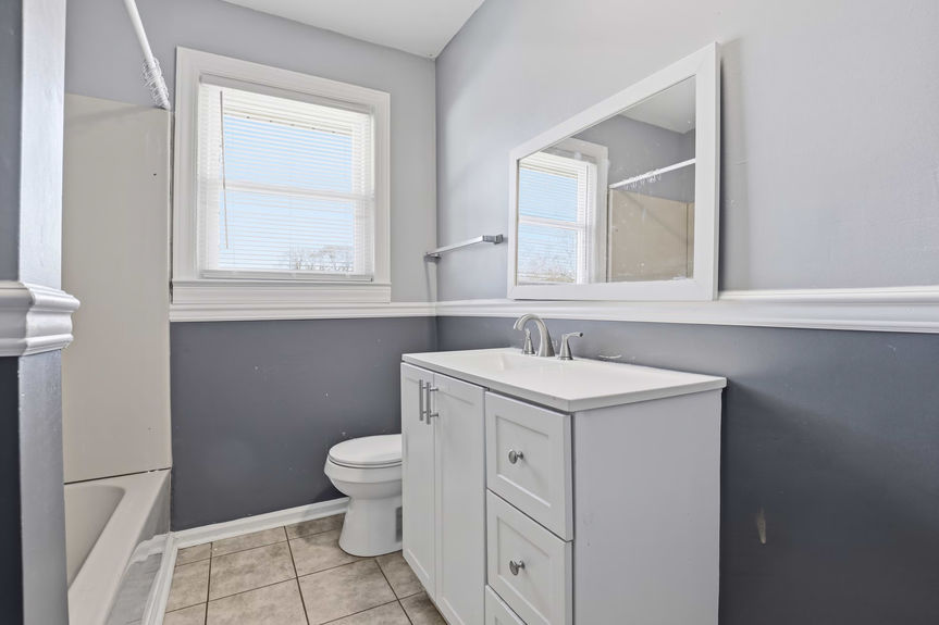 3 Rangeview Circle-24