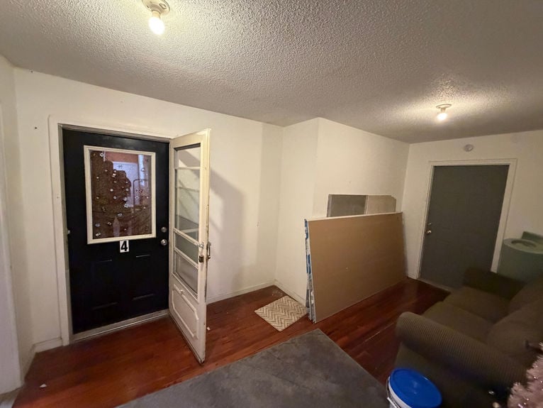 105 W Pickens Street - Abbeville --12