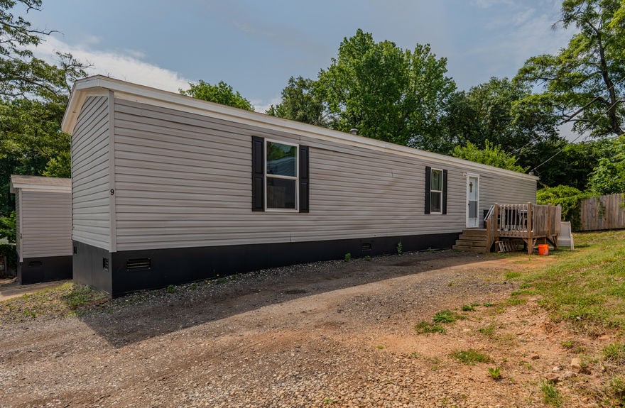 923 W Lee Road MLS-5