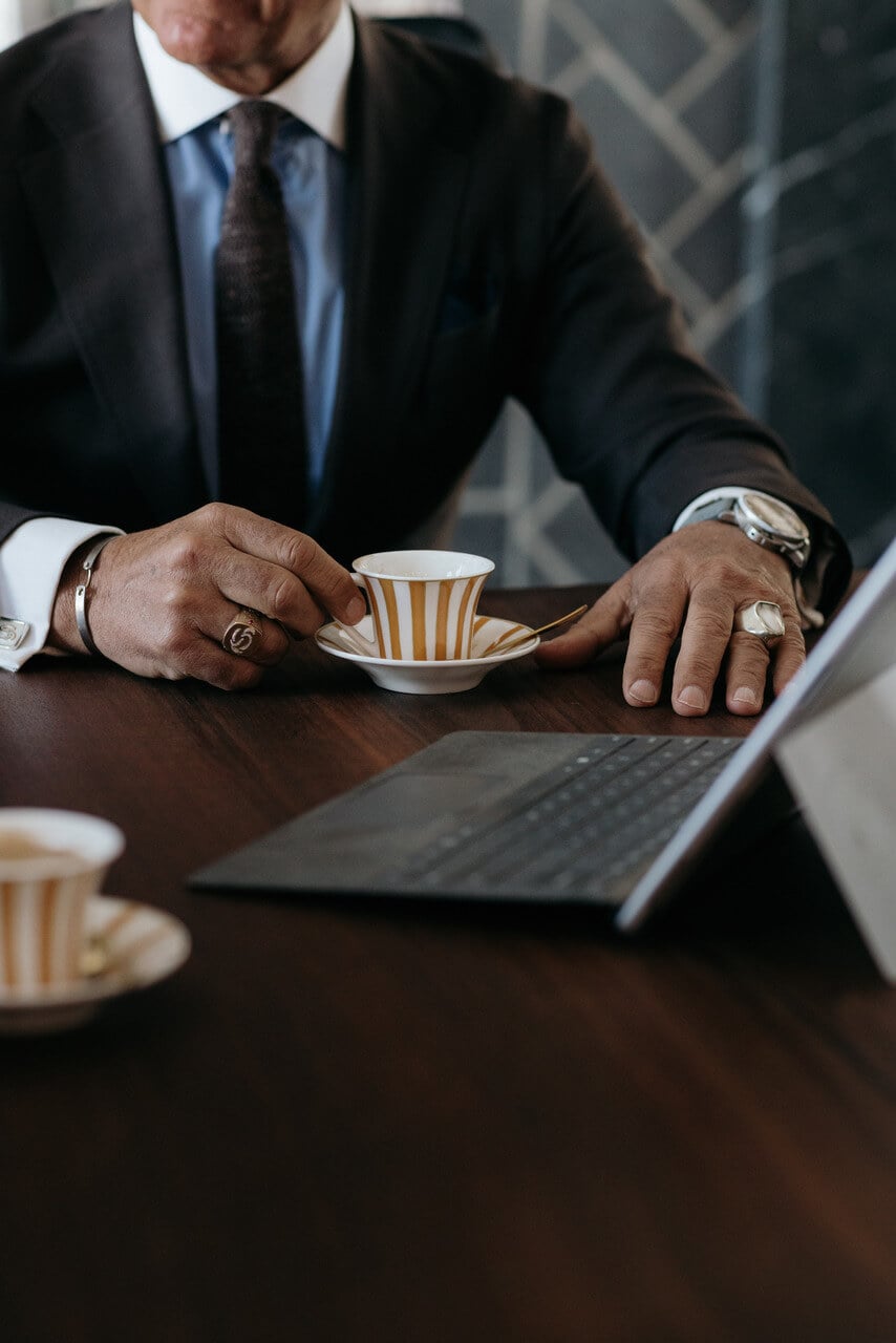 boardroom-collaboration-residential-division