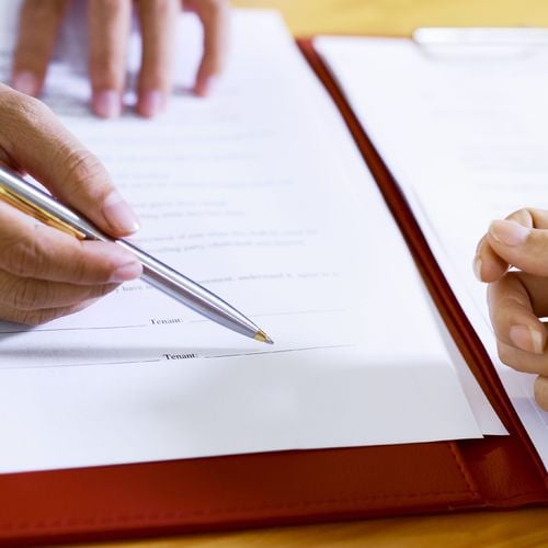 How to Screen Tenants You’ll Love: 4 Flags NJ Landlords Can’t Afford to Ignore