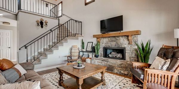 Arrowhead Mountain Lodge Vacation Rental