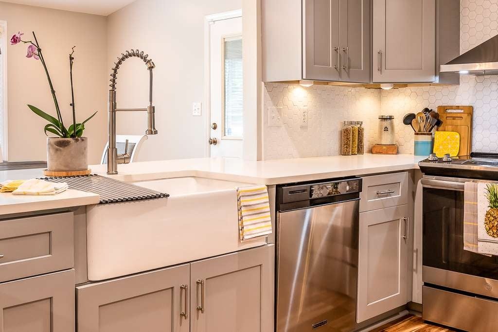 The Davidson Farmhouse 001