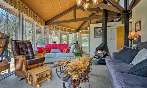 Tree House Vacation Rental