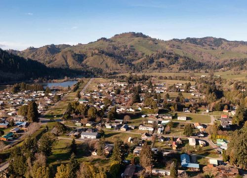 beach-loop-realty-about-powers