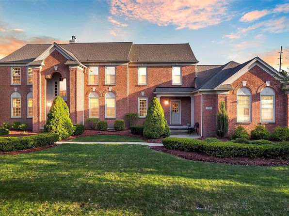 Plymouth MI Homes for sale