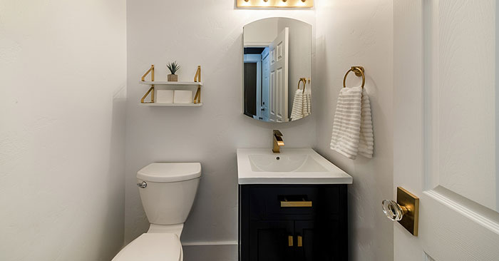 powder room