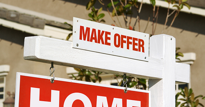 best-day-discounted-houses-cover