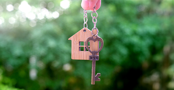 love leters house key