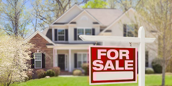How to Sell Your Home During the Holiday &hellip;