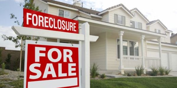 Ultimate Guide: How To Buy Foreclosed Homes in &hellip;