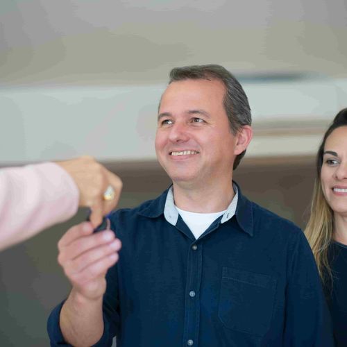 Homes for Sale in Farmington Hills Available Now