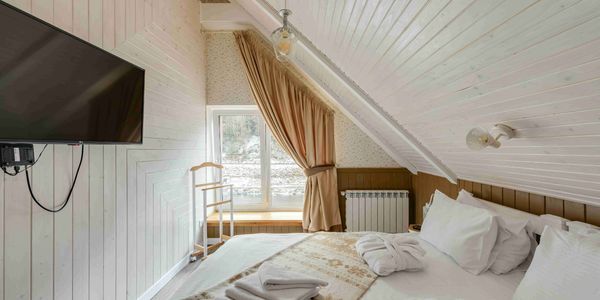 Homes for Sale With a Guest Room in &hellip;