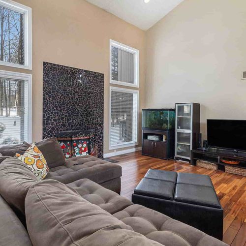 Homes for Sale With Immediate Occupancy in Farmington Hills