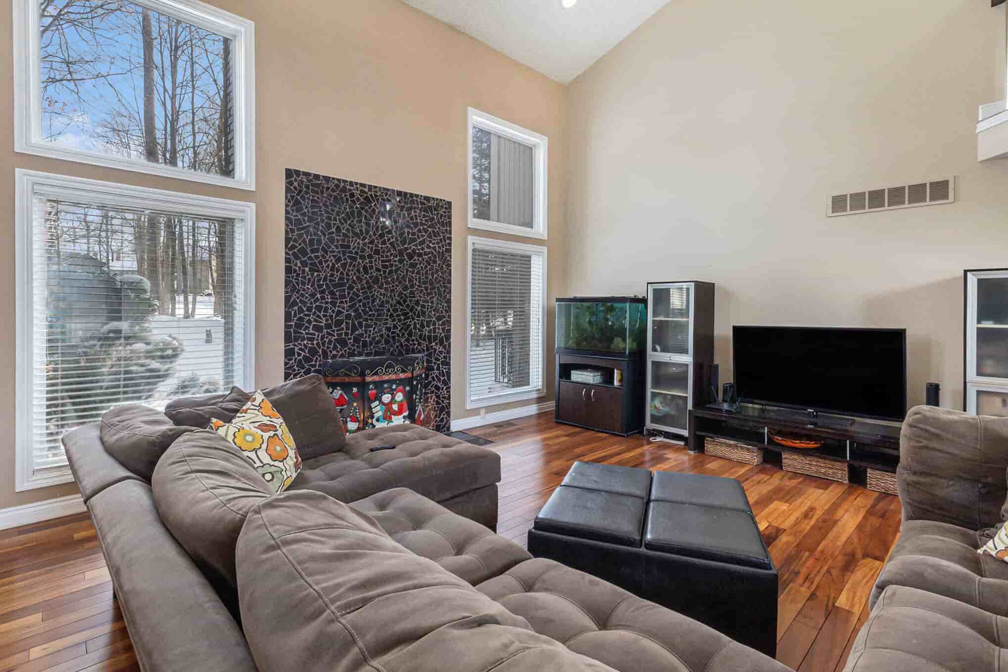 Homes for Sale With Immediate Occupancy in Farmington Hills