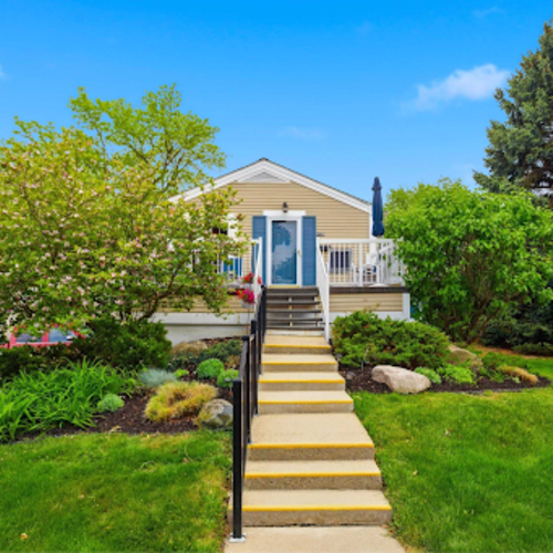 Buying a Second Home in Michigan: Buyers Searching Waterfront Homes in Oakland County