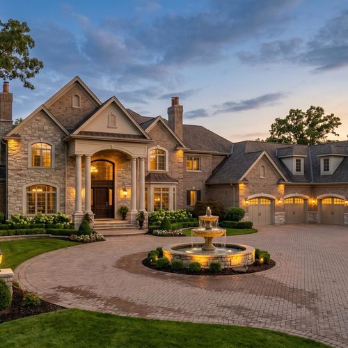 Luxury Homes for Sale in Farmington Hills Michigan | Tom Gilliam RE/MAX Classic