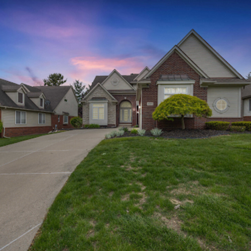 Corporate Relocation: Finding Luxury Homes for Sale in Farmington Hills, Michigan, in the Right Neighborhood