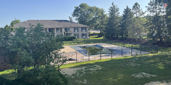 Lakefront vs. Non-Waterfront Homes in West Bloomfield, MI: &hellip;